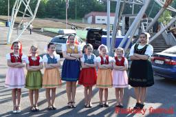 Svidníckych školákov zo ZŠ Komenského baví spev a tanec